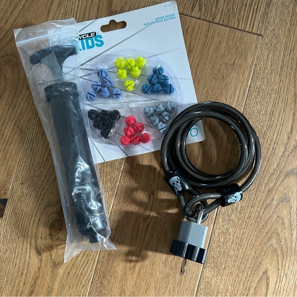Kids Bicycle Accessory Set with Pump and Lock